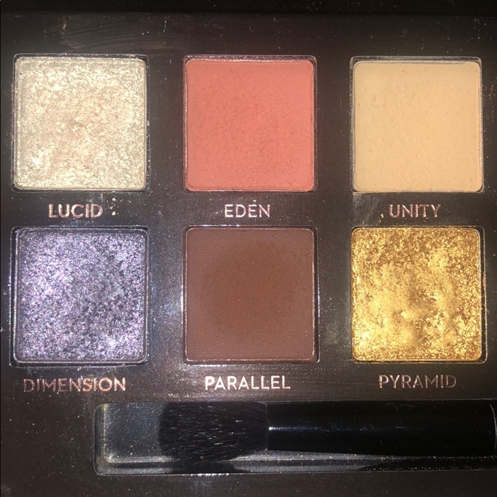 Used - Picture 2 of 6